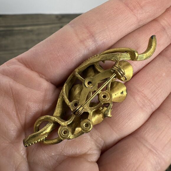 4 Vintage Gold Tone Flower Leaf Brooch Pins Metal Faux Pearls Rhinestone Estate - Picture 9 of 14